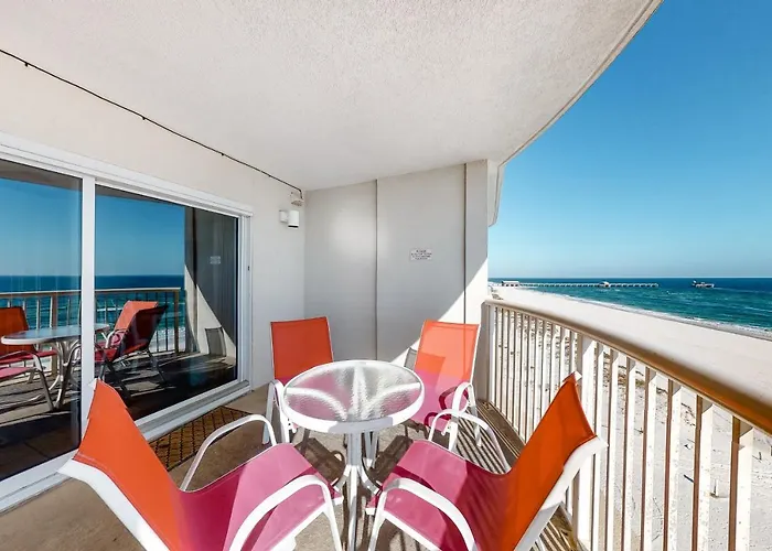 Royal Palms Apartment